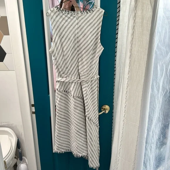 😻 DKNY asymmetric dress size 8 - Picture 6 of 16